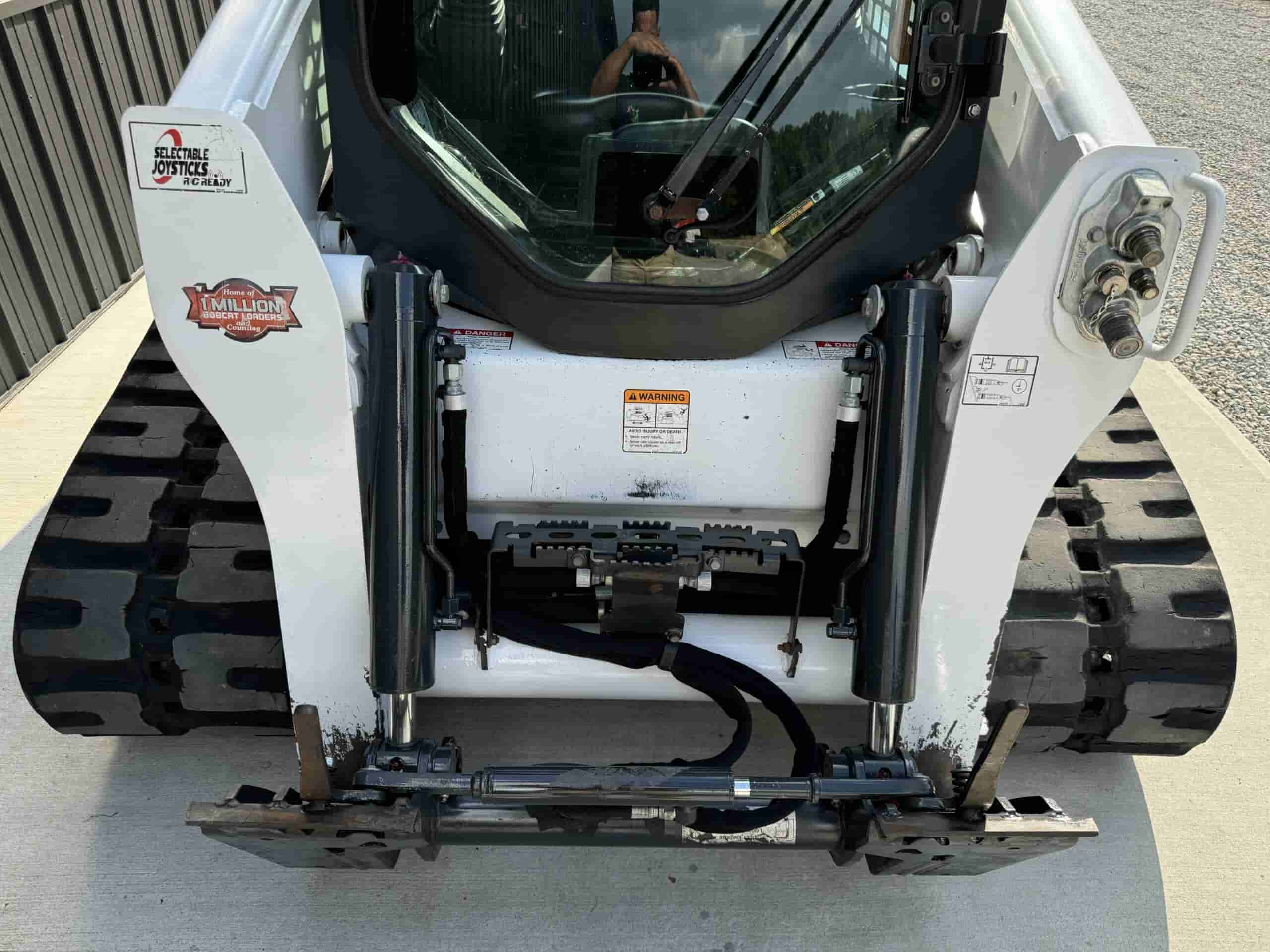 2015 BOBCAT T770 NO DEF
